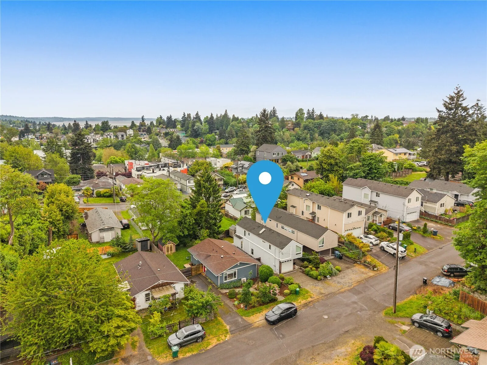 Property photo for 3928 S Findlay Street, Seattle photo 2
