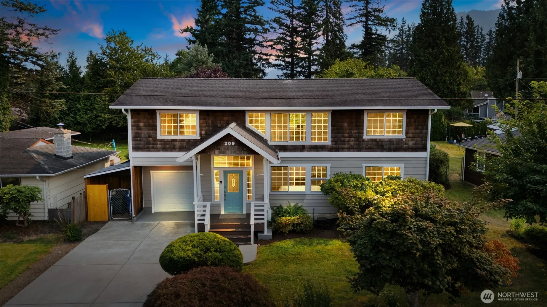 Property photo for 209 Ne 6th Street, North Bend