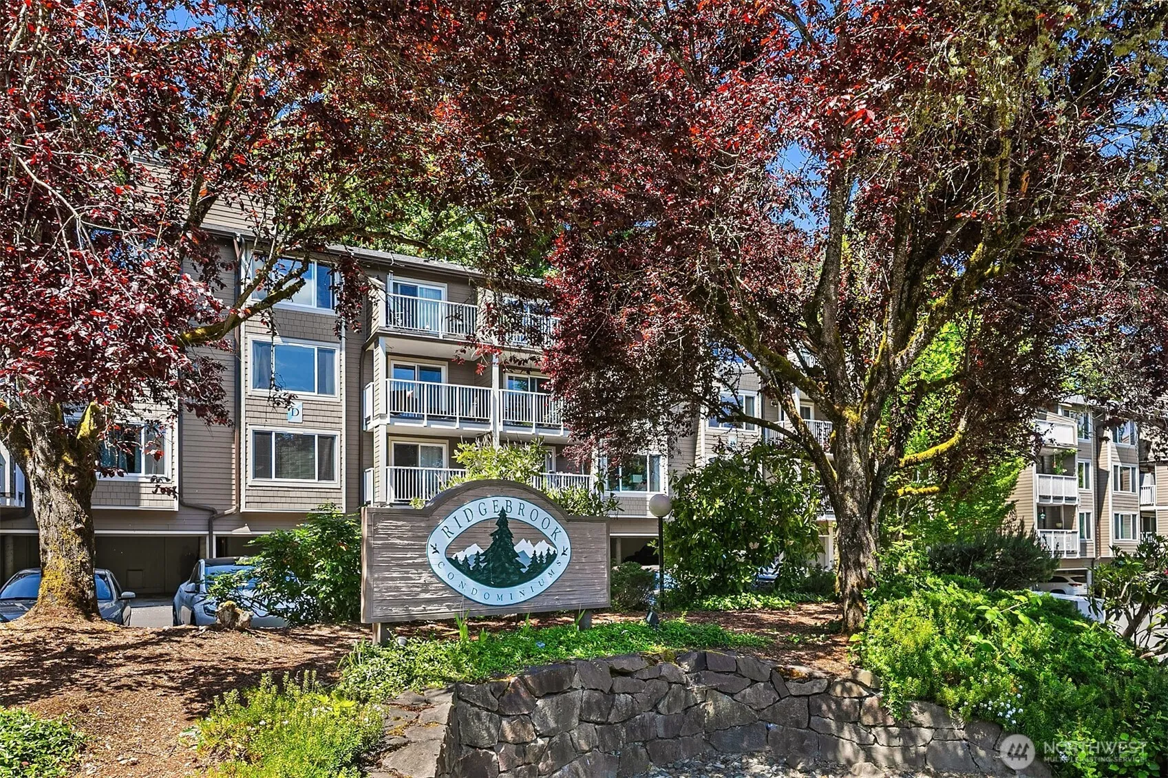 Property photo for 206 Mountain Park Boulevard Sw #d203, Issaquah