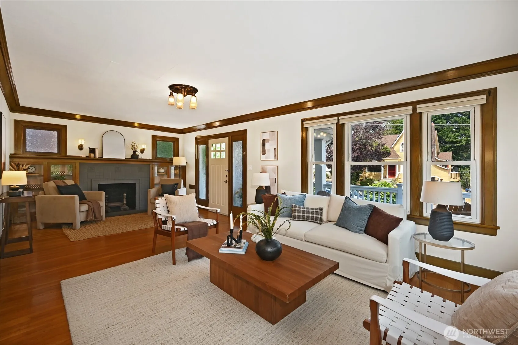 Property photo for 523 N 70th Street, Seattle photo 3