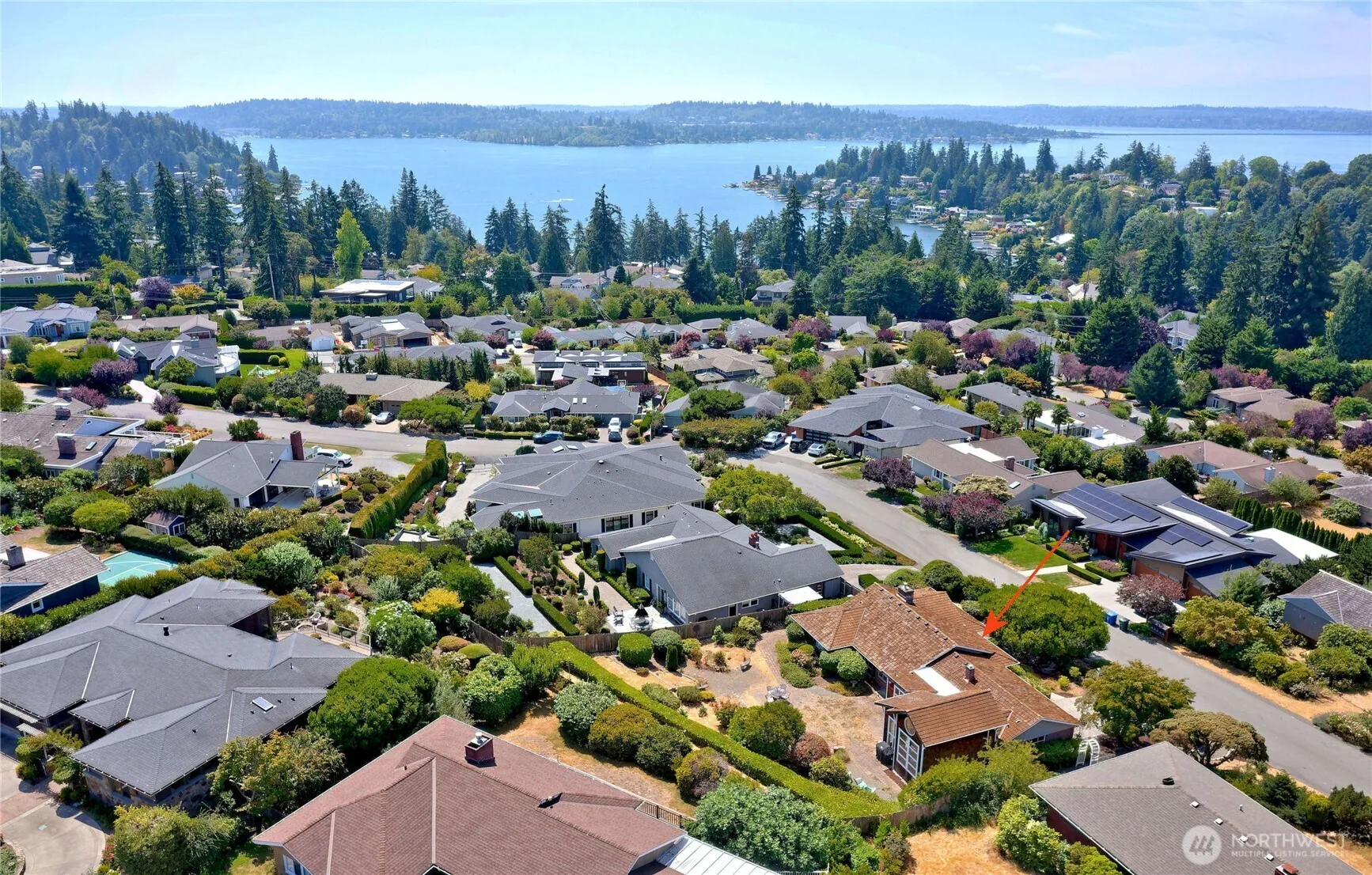 Property photo for 1012 Evergreen Drive, Bellevue photo 2