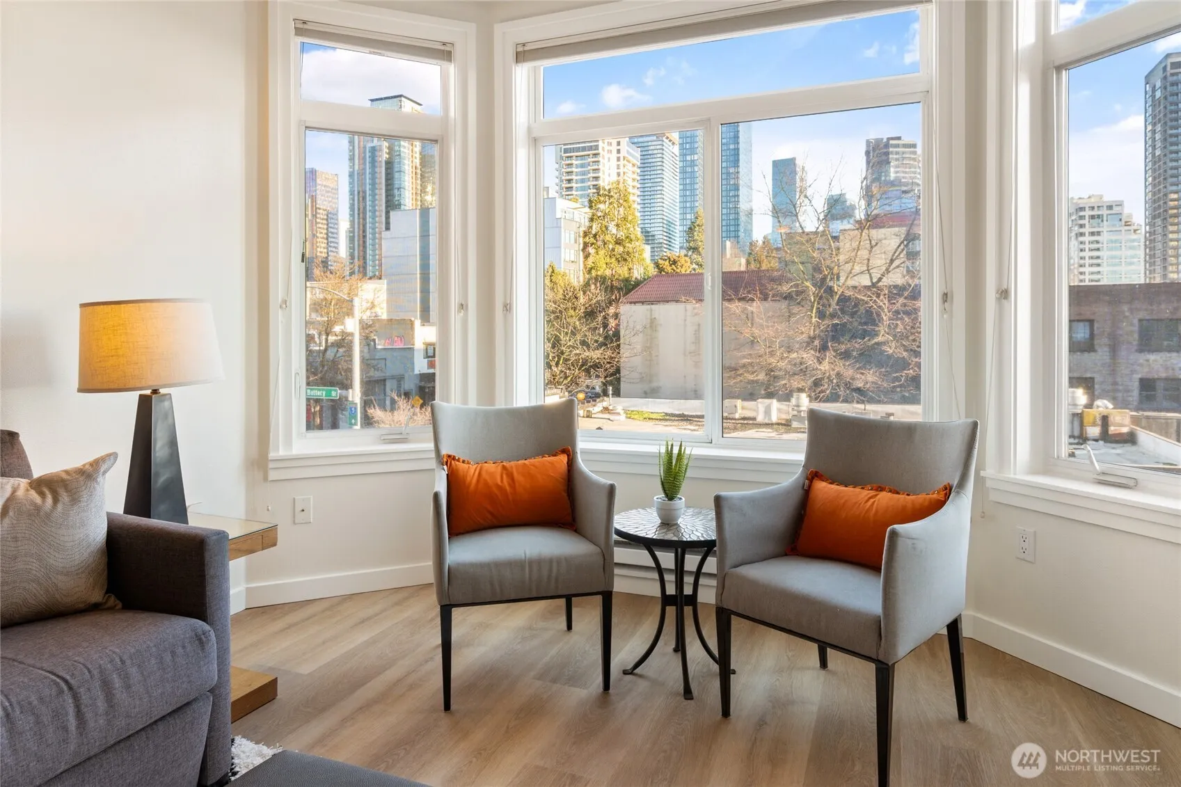 Property photo for 2415 2nd Avenue #432, Seattle photo 2