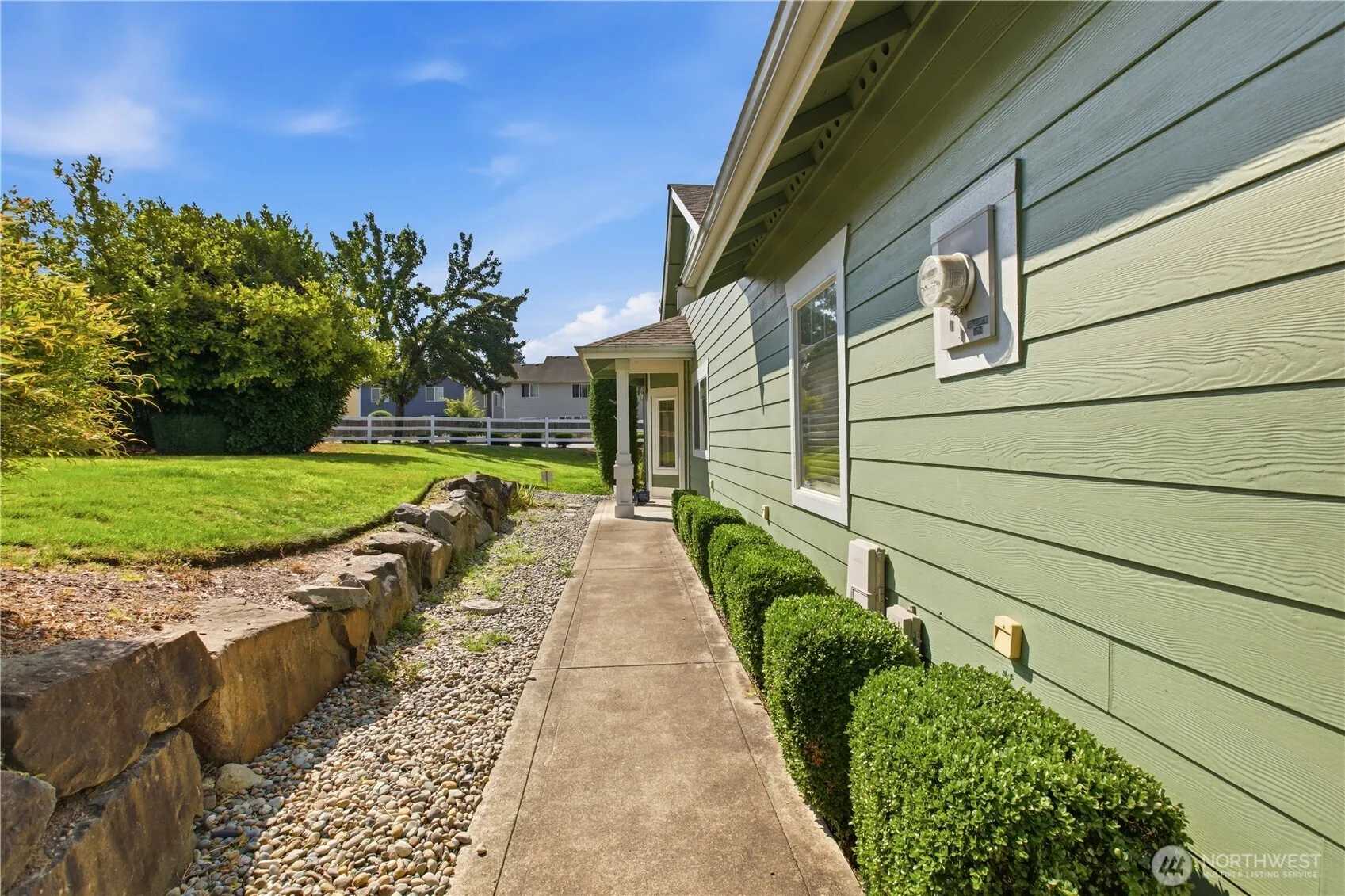 Property photo for 10700 Se 260th Street #a101, Kent photo 4