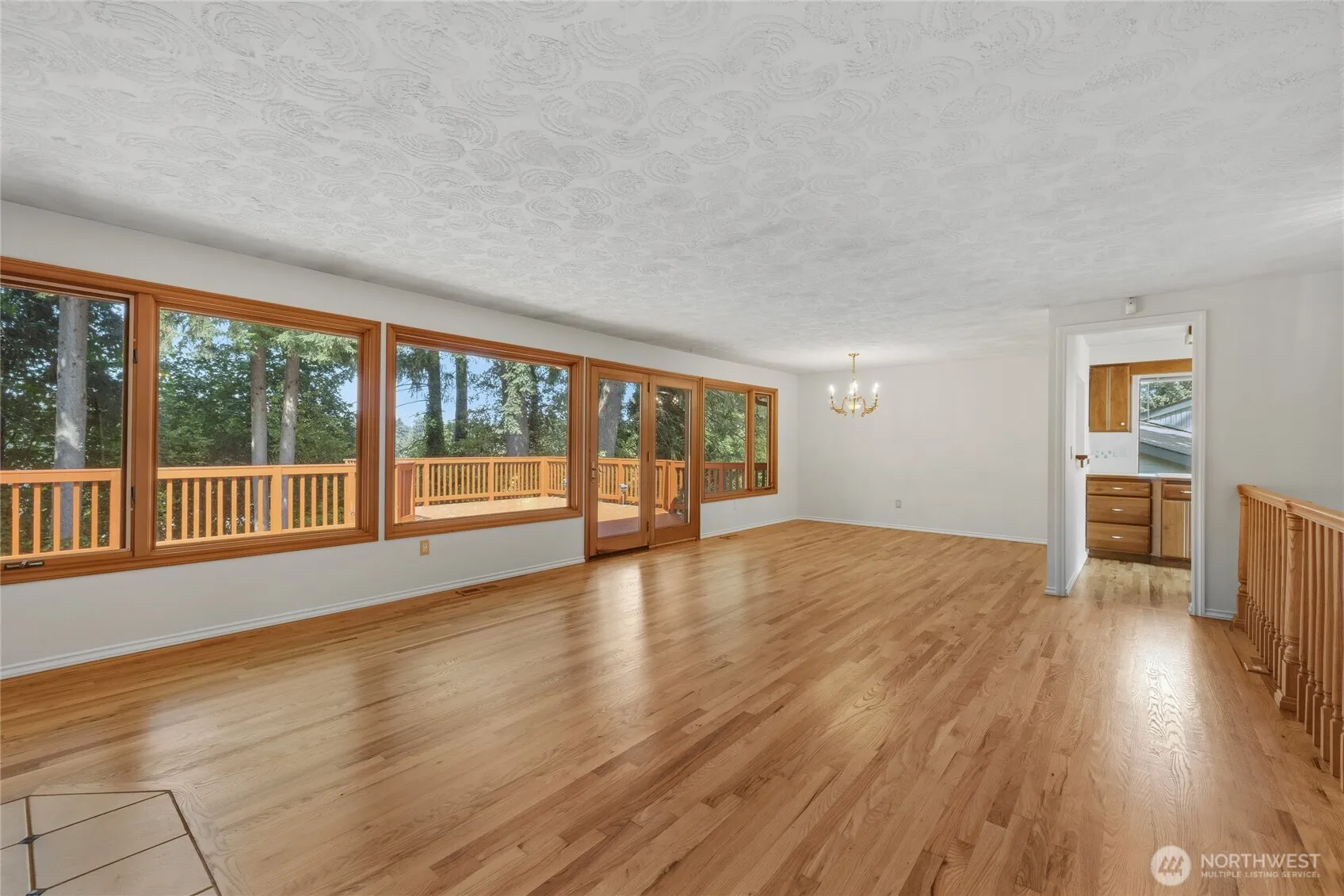 Property photo for 31423 42nd Place Sw, Federal Way photo 3