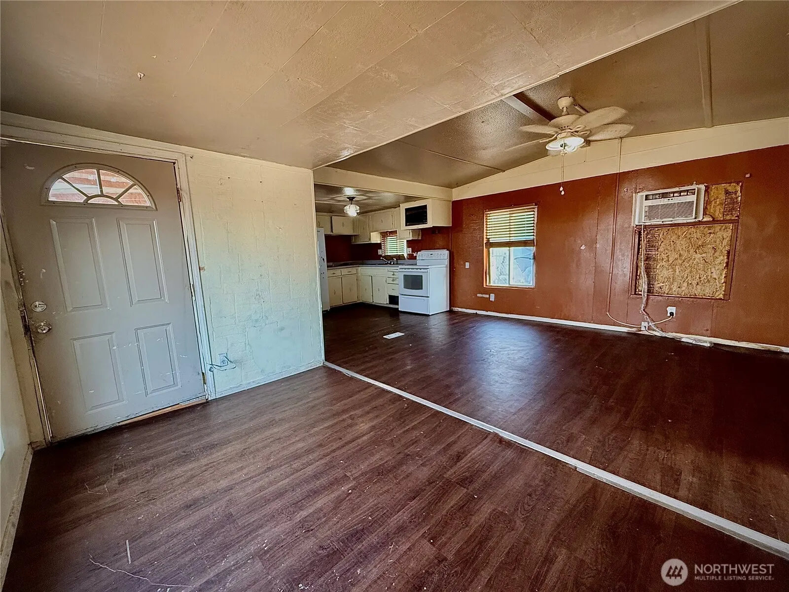 Property photo for 4354 Ne Roberts Pl #a14, Moses Lake photo 3
