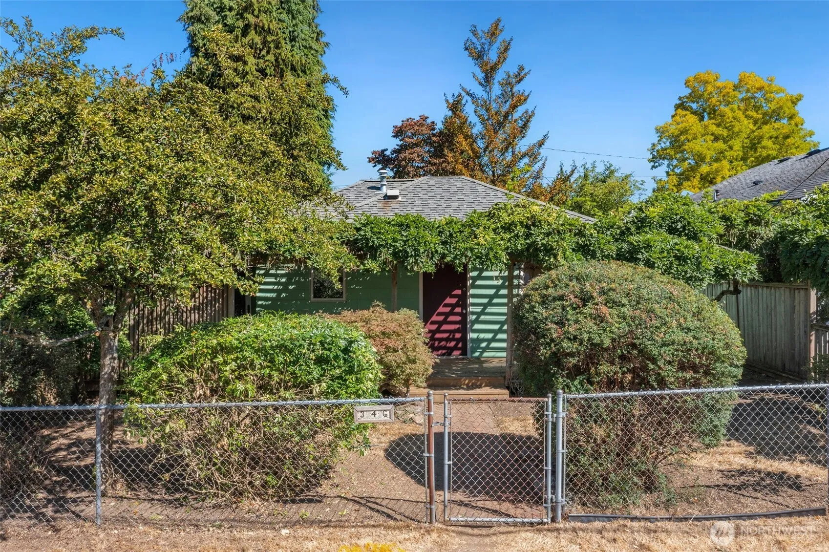 Property photo for 346 N 102nd Street, Seattle photo 2