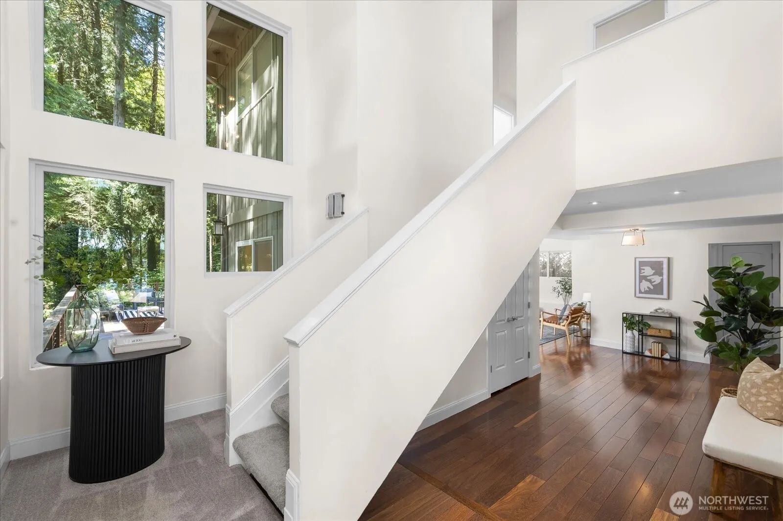 Property photo for 2035 West Lake Sammamish Parkway Se, Bellevue photo 3