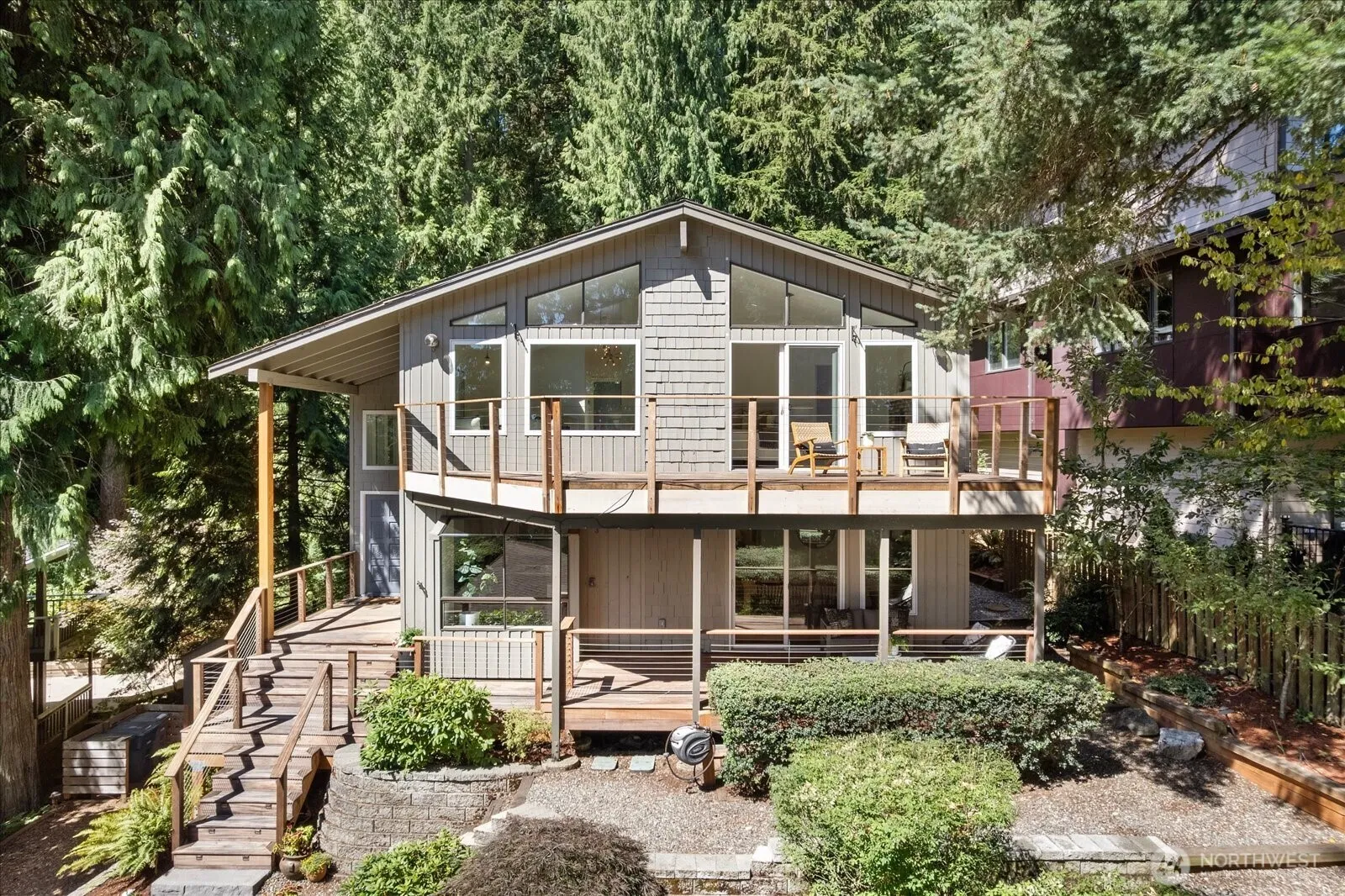 Property photo for 2035 West Lake Sammamish Parkway Se, Bellevue