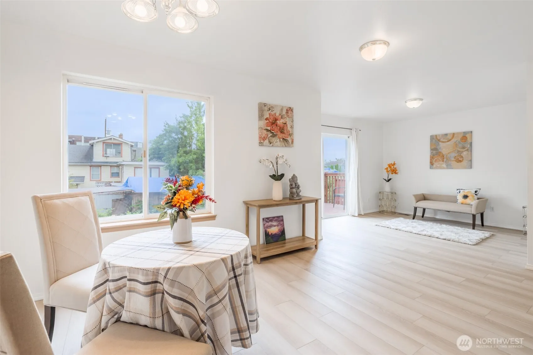 Property photo for 5914 35th Ave Avenue S #b, Seattle photo 3