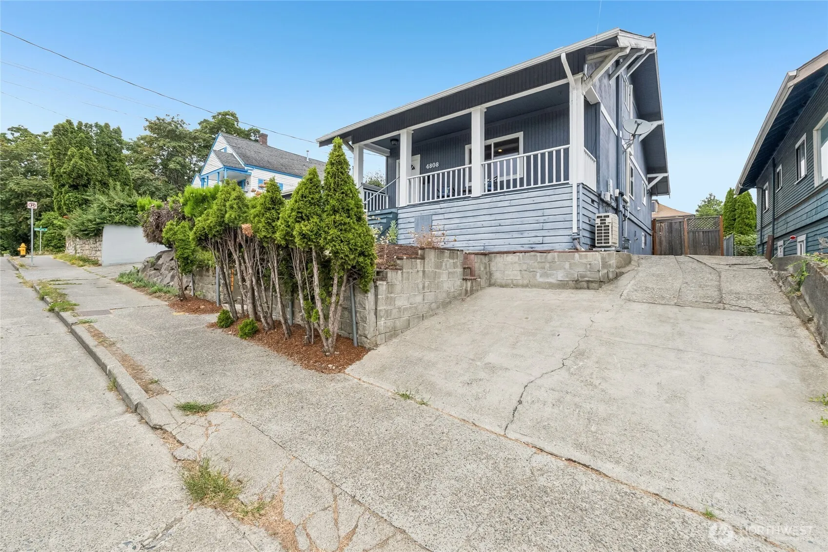 Property photo for 4808 S Othello Street, Seattle photo 2