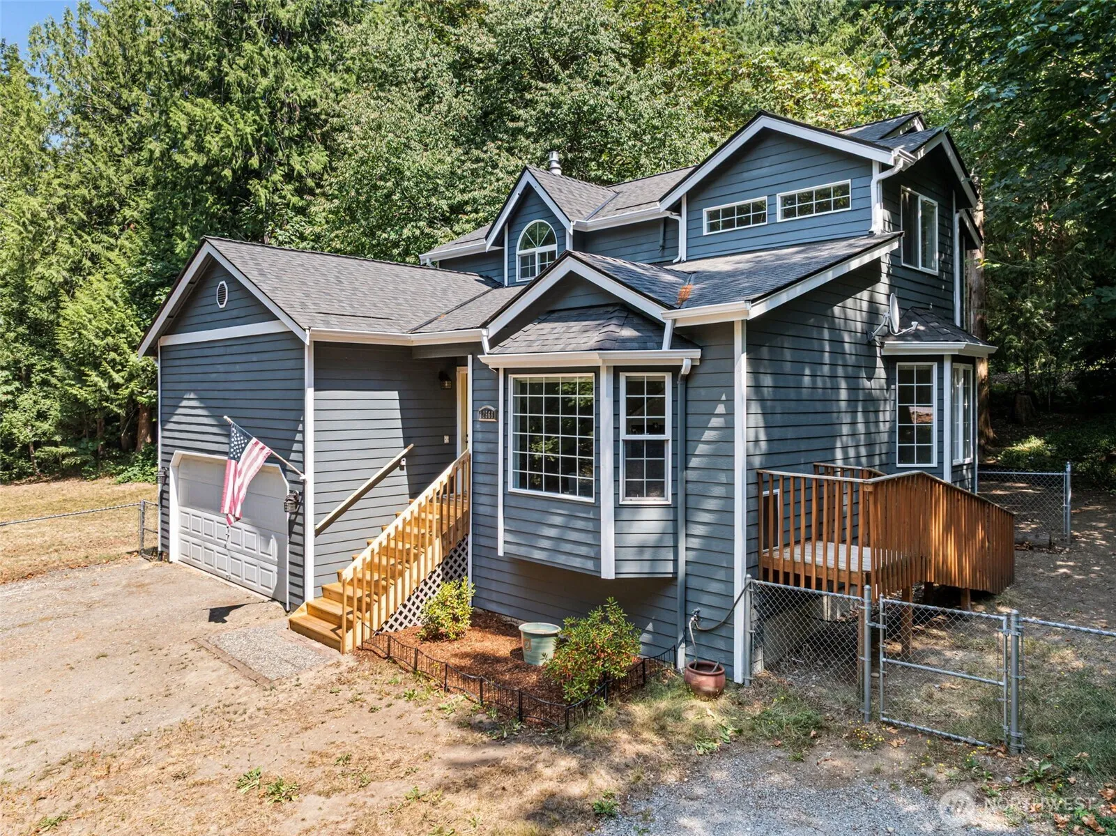 Property photo for 12568 Spohn Road Ne, Poulsbo photo 2