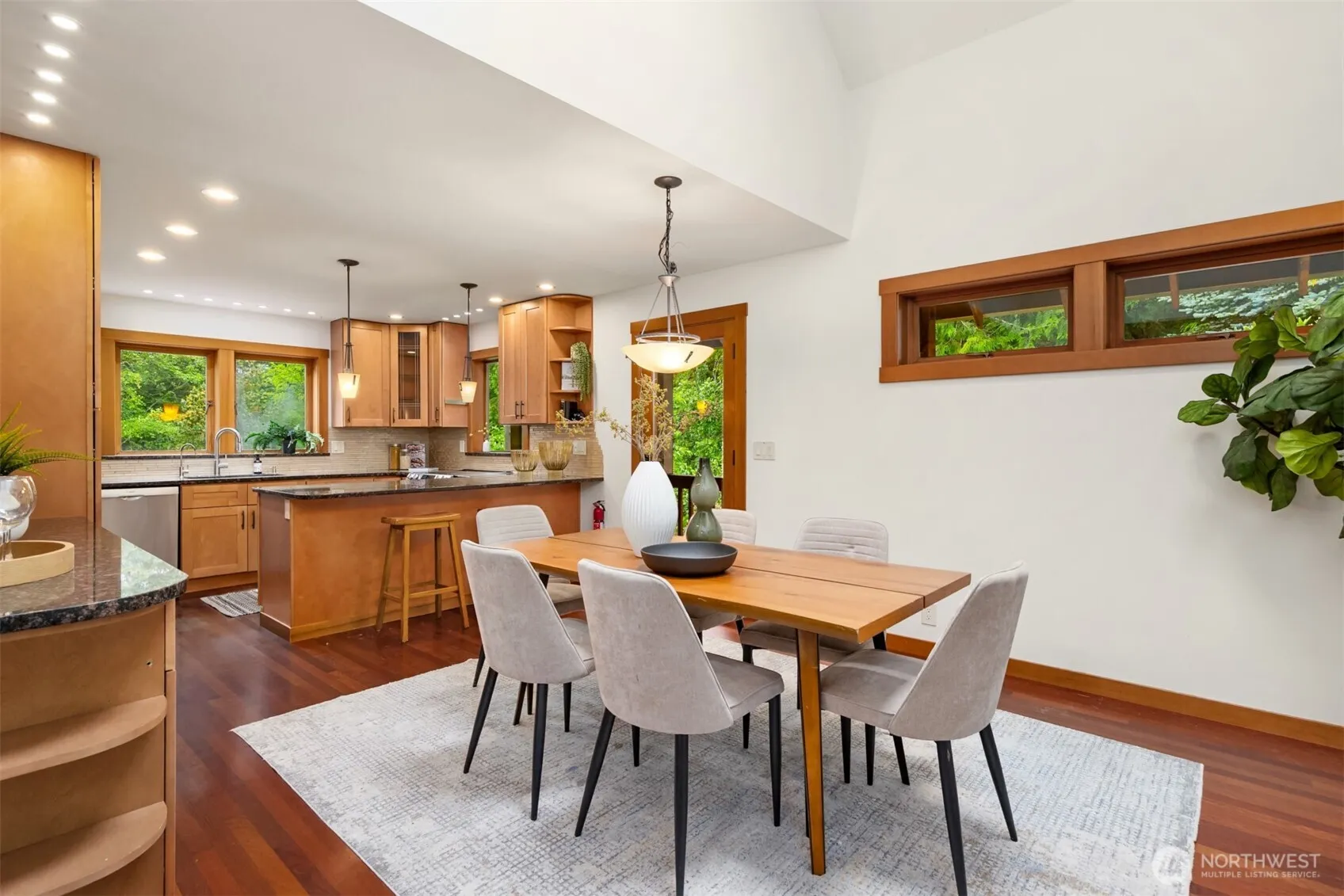 Property photo for 9641 Mandus Olson Road Ne, Bainbridge Island photo 5