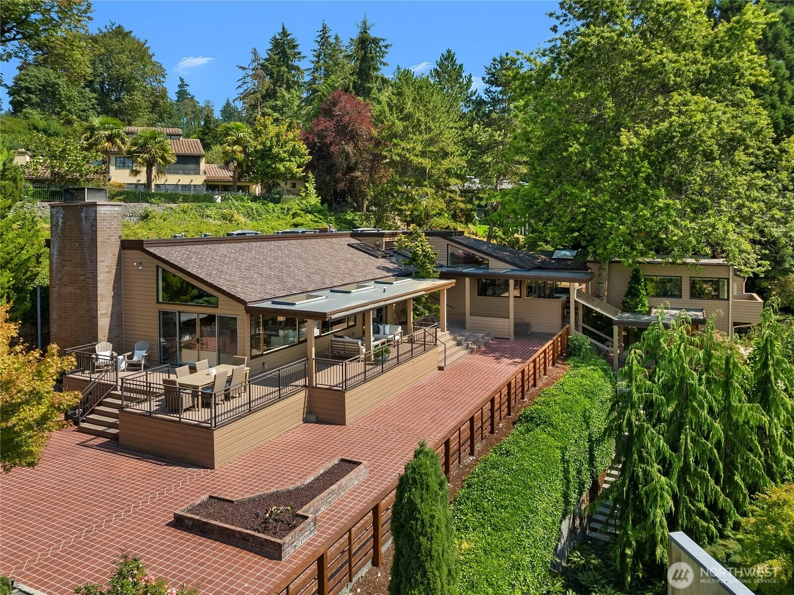 Property photo for 5919 77th Avenue Se, Mercer Island photo 3