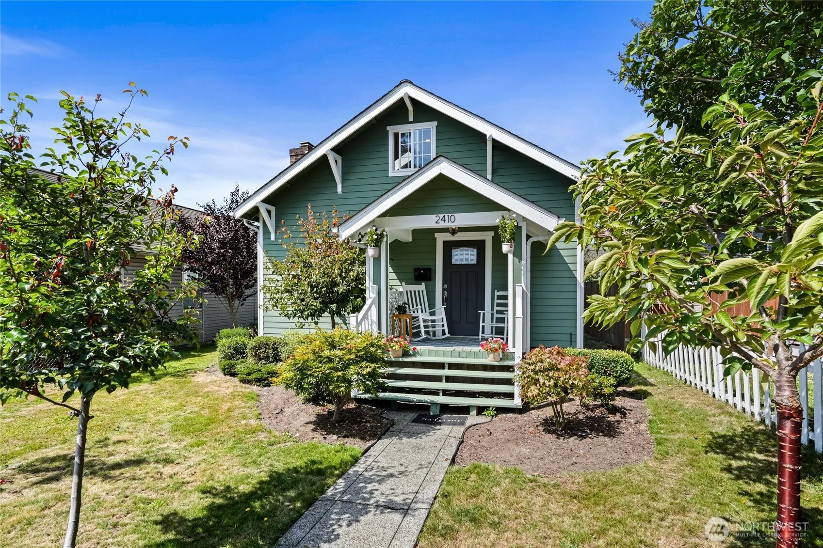 Property photo for 2410 Highland Avenue, Everett photo 2