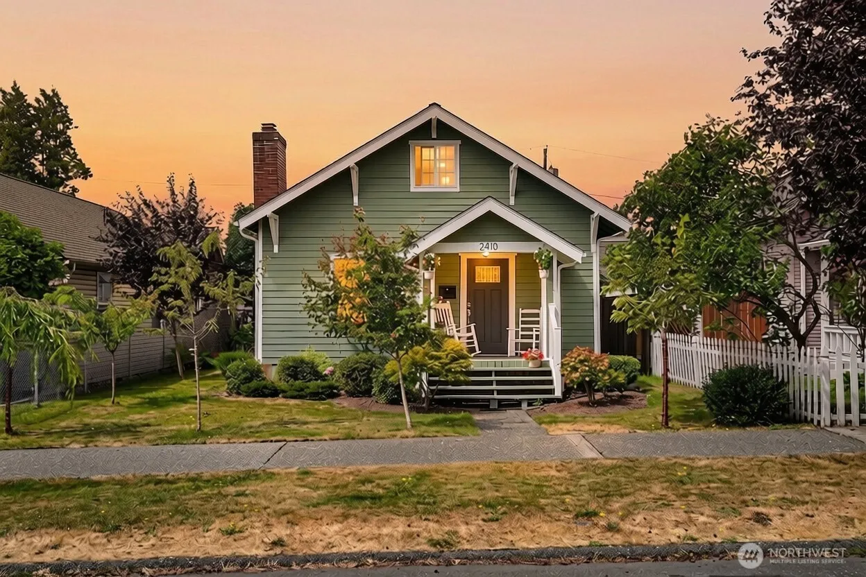 Property photo for 2410 Highland Avenue, Everett