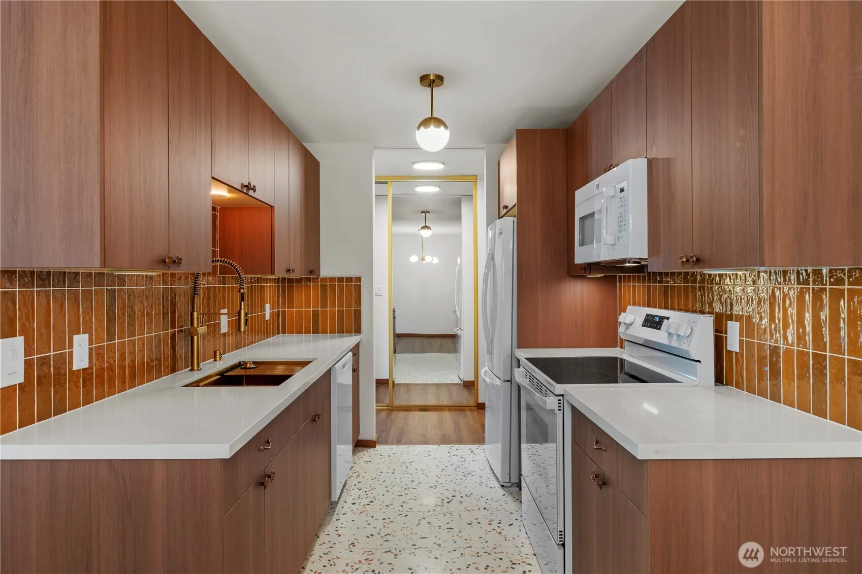 Property photo for 13229 Linden Avenue N #507b, Seattle photo 5