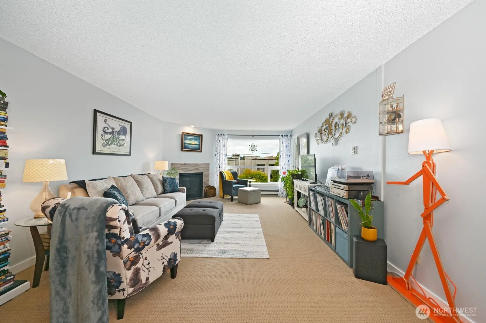 Property photo for 9416 1st Avenue Ne ##419, Seattle photo 5