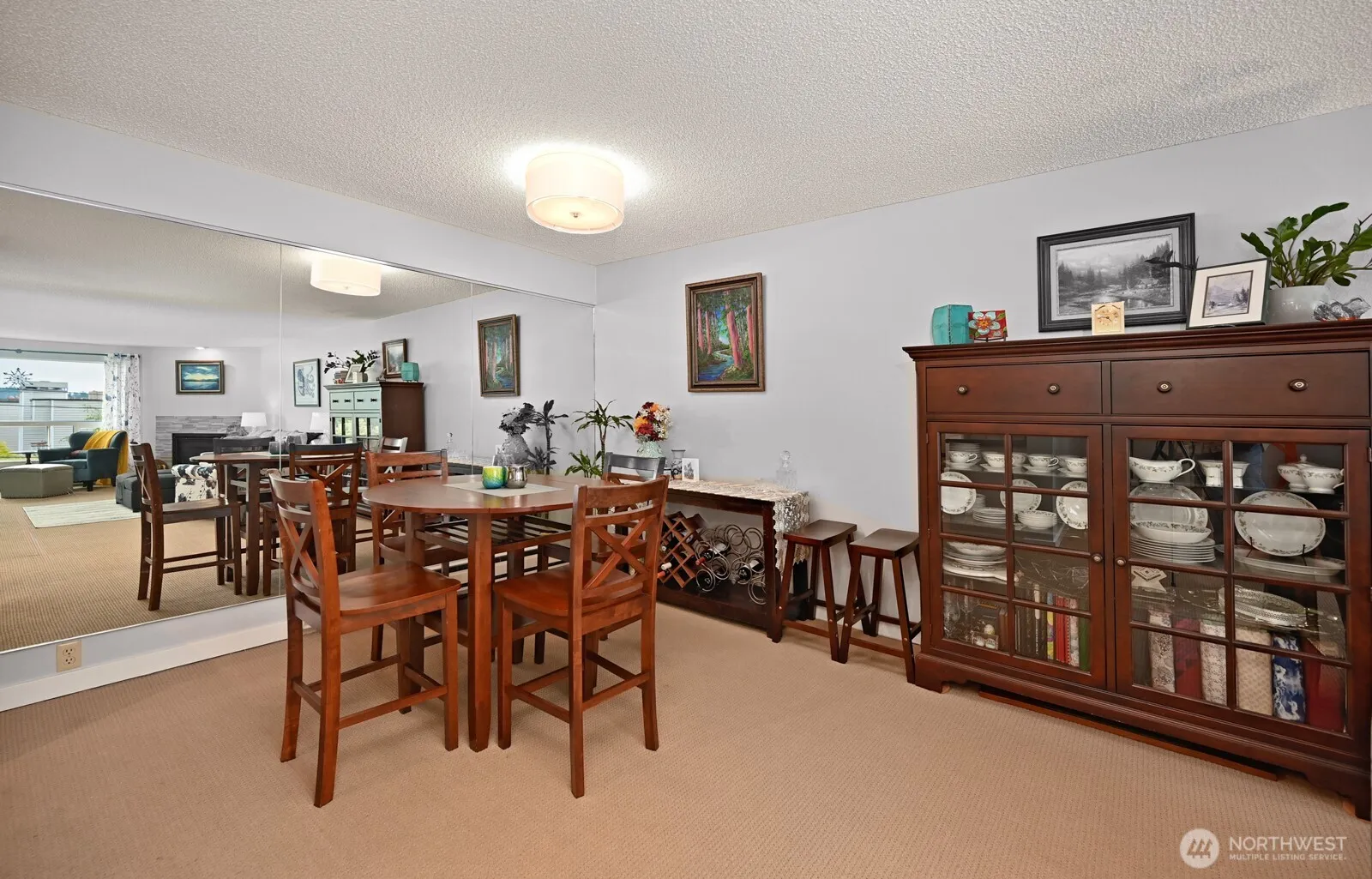 Property photo for 9416 1st Avenue Ne ##419, Seattle photo 3