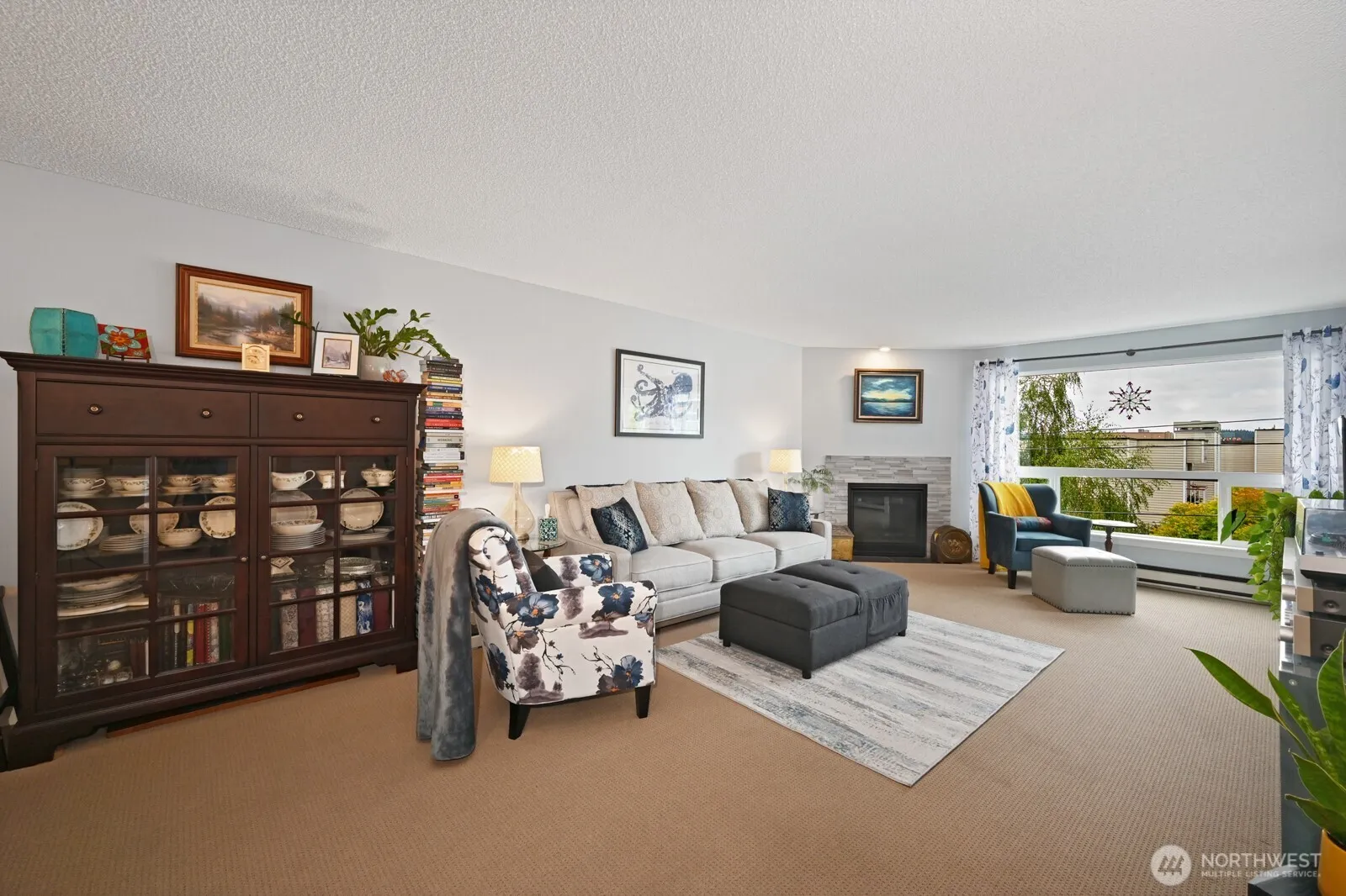 Property photo for 9416 1st Avenue Ne ##419, Seattle photo 4