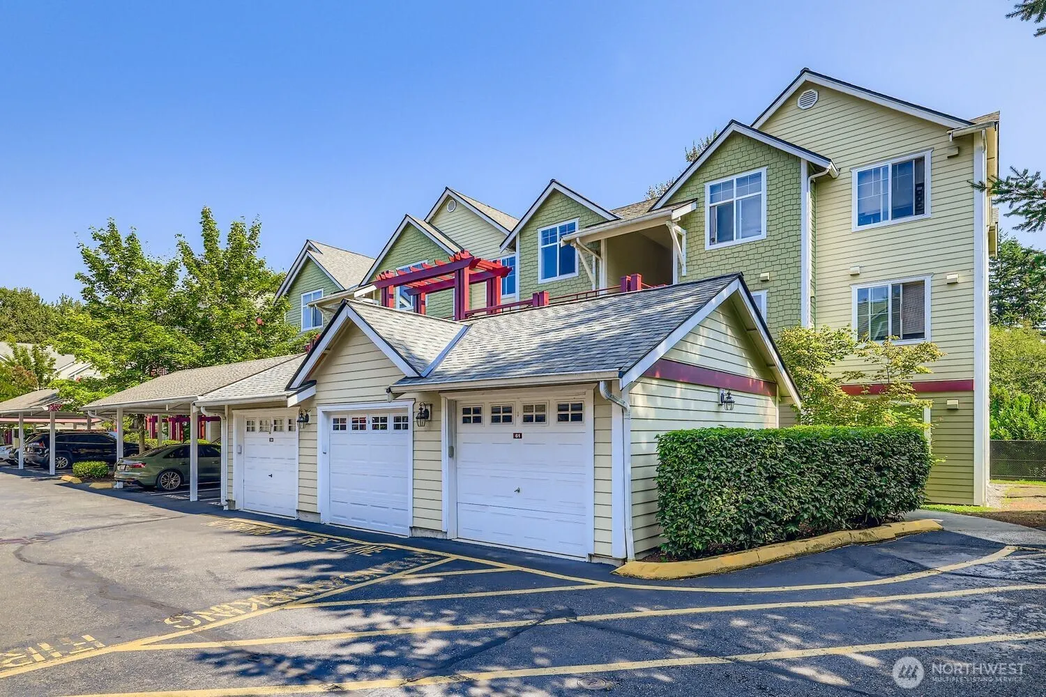 Property photo for 13000 Admiralty Way #a205, Everett photo 3