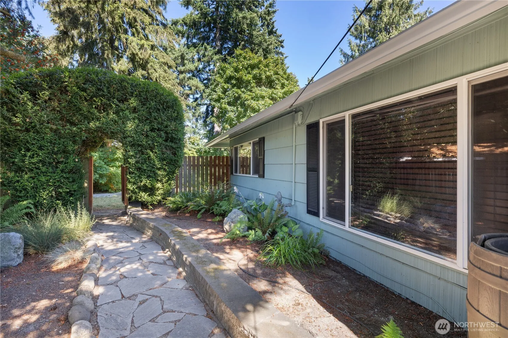 Property photo for 21903 42nd Place W, Mountlake Terrace photo 3