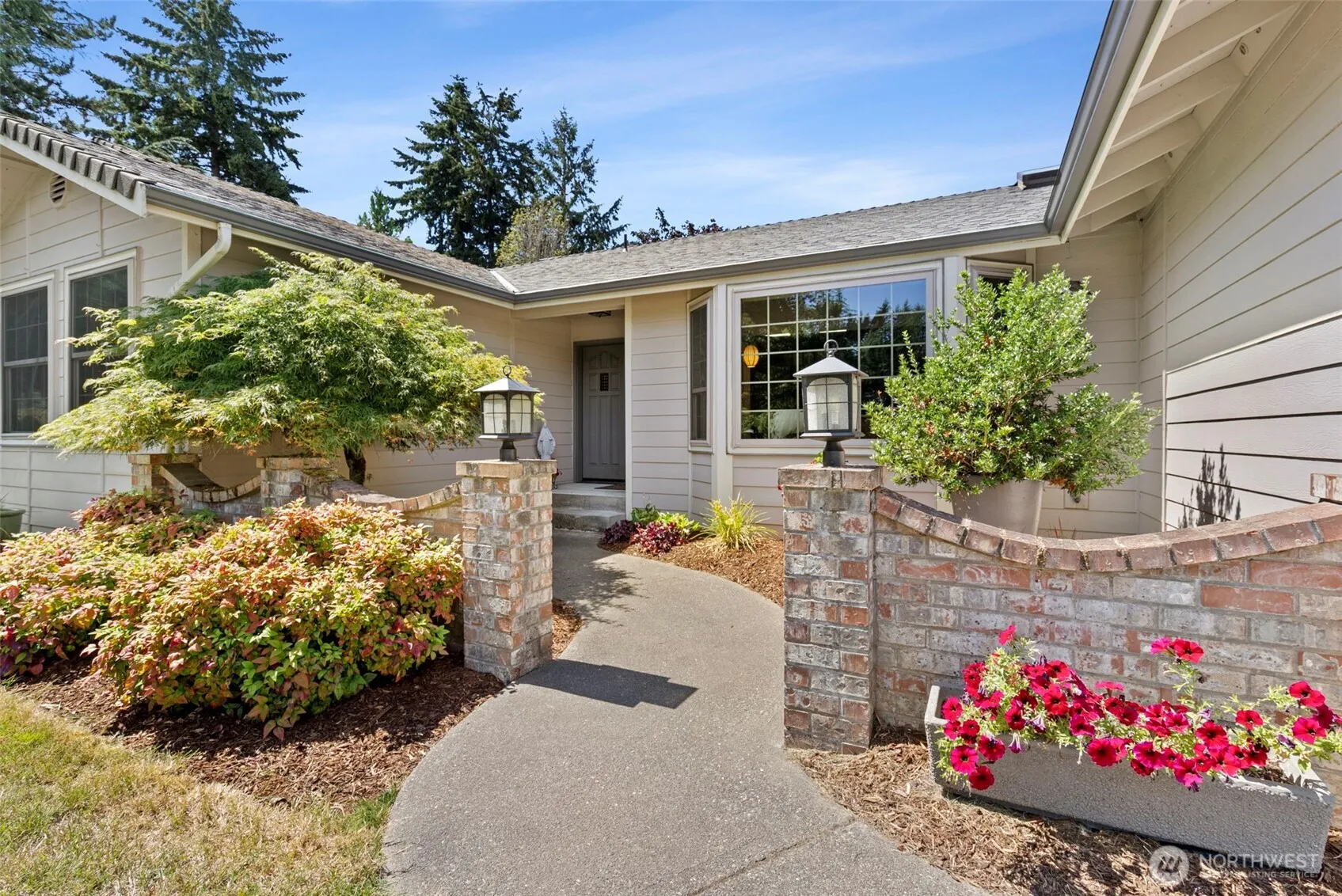 Property photo for 9909 37th Court Se, Olympia photo 3