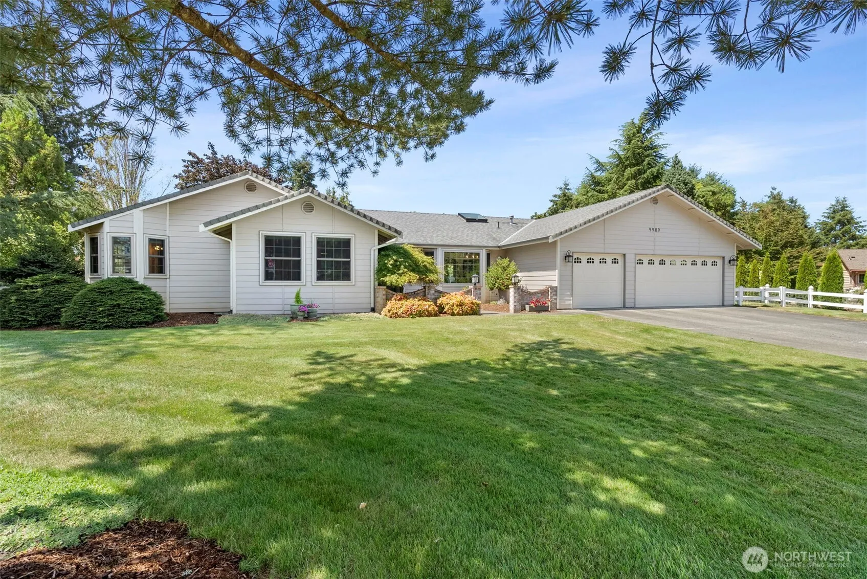 Property photo for 9909 37th Court Se, Olympia photo 2