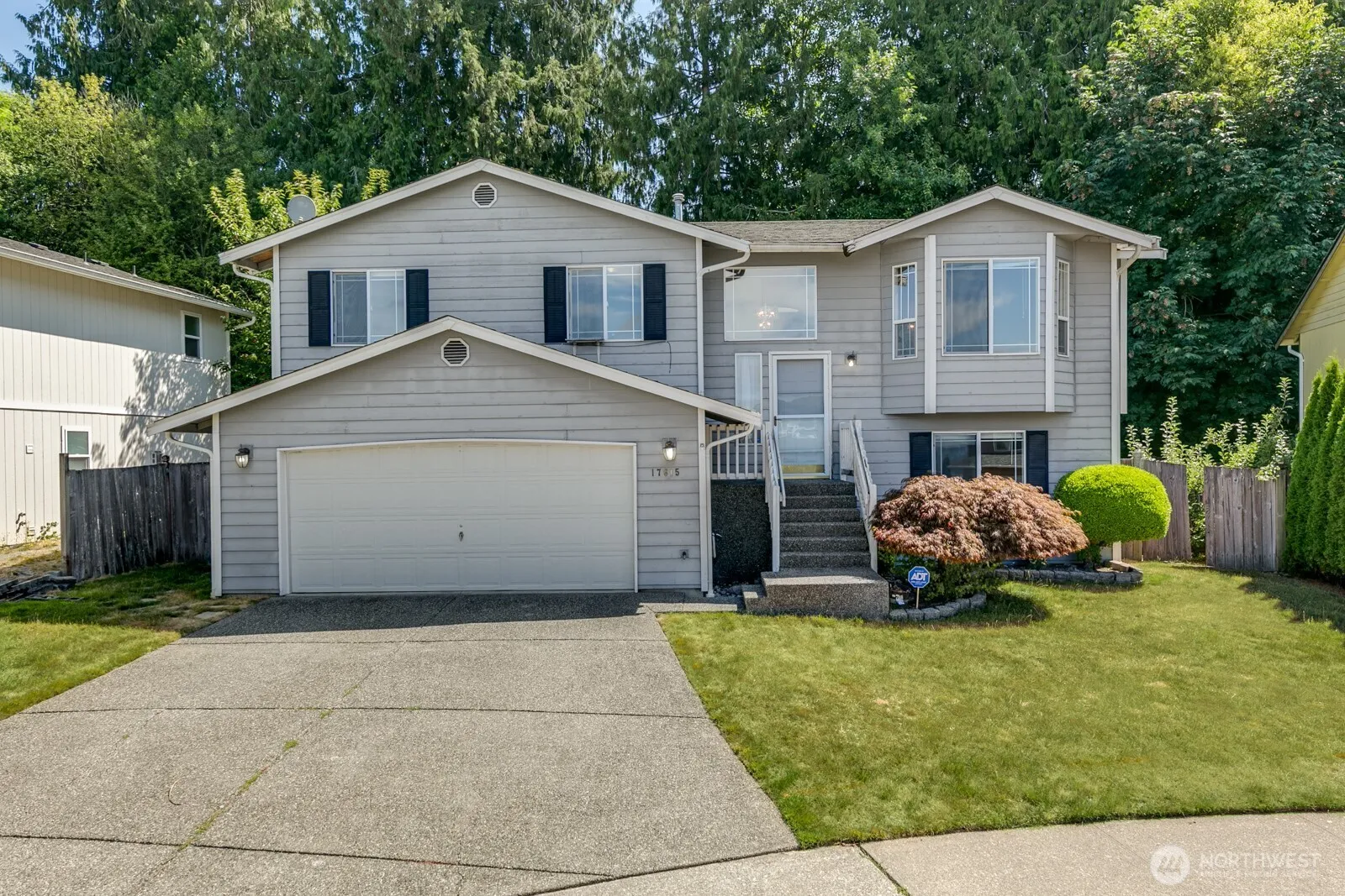 Property photo for 17615 Topper Court, Arlington