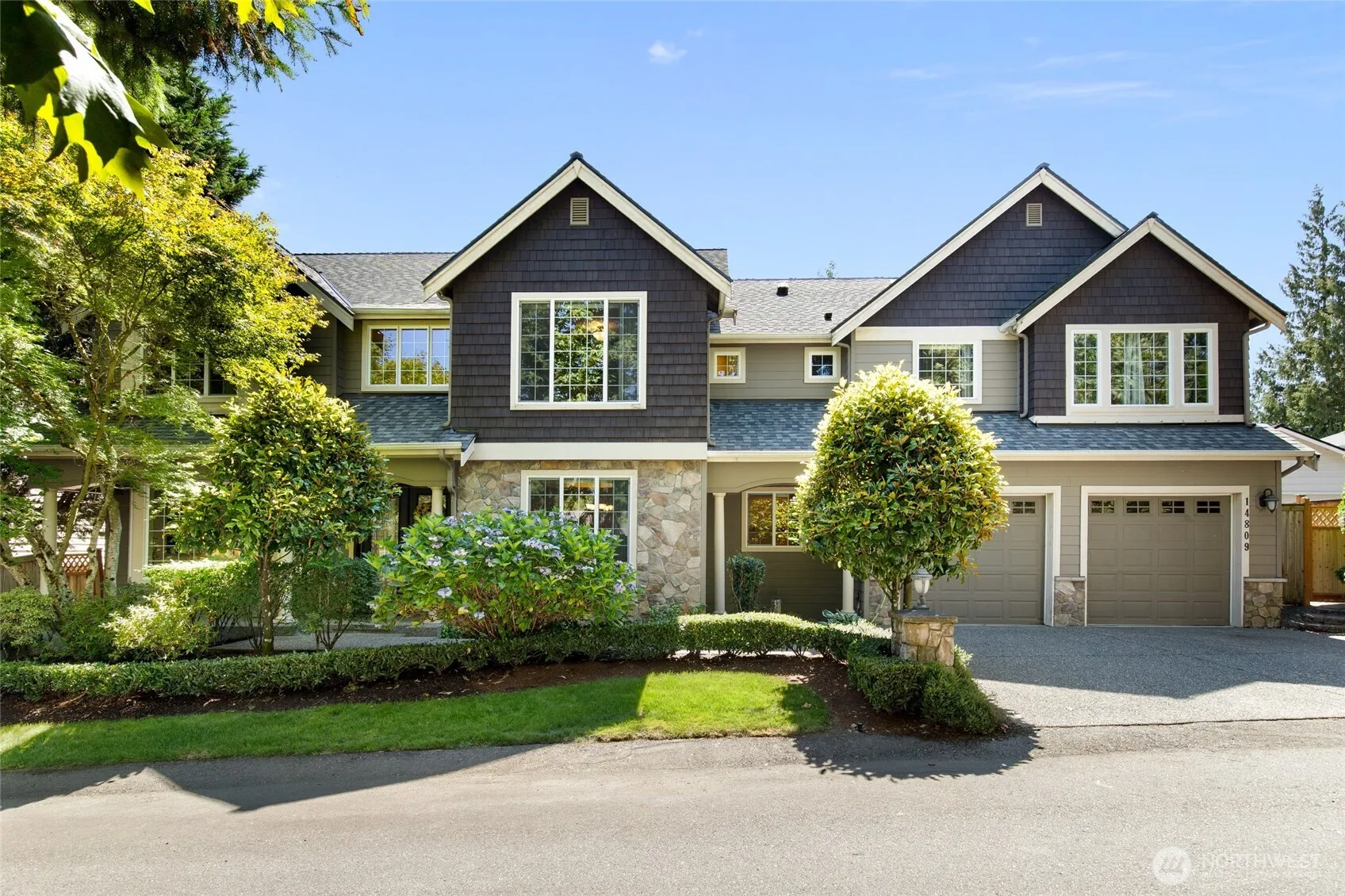 Property photo for 14809 Ne 63rd Court, Redmond