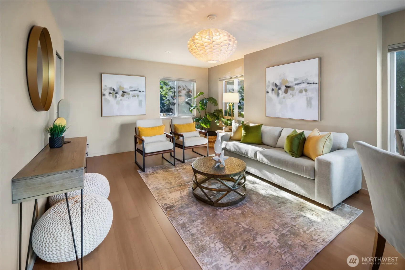 Property photo for 2419 8th Avenue N #403, Seattle photo 3