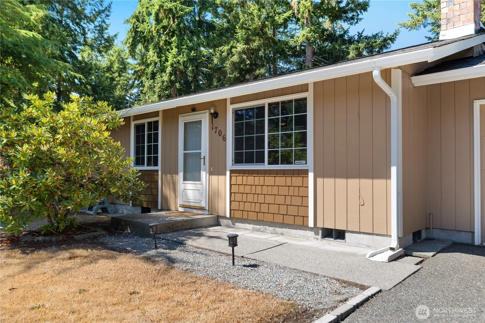 Property photo for 1706 Foxfire Drive Se, Olympia photo 3