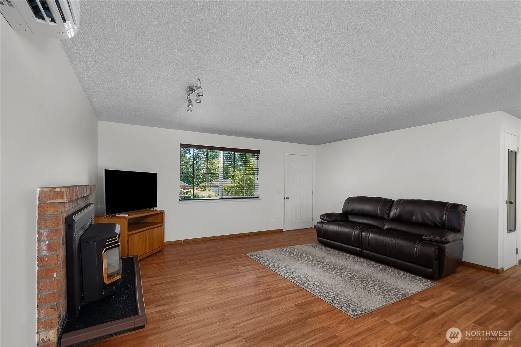 Property photo for 1706 Foxfire Drive Se, Olympia photo 5