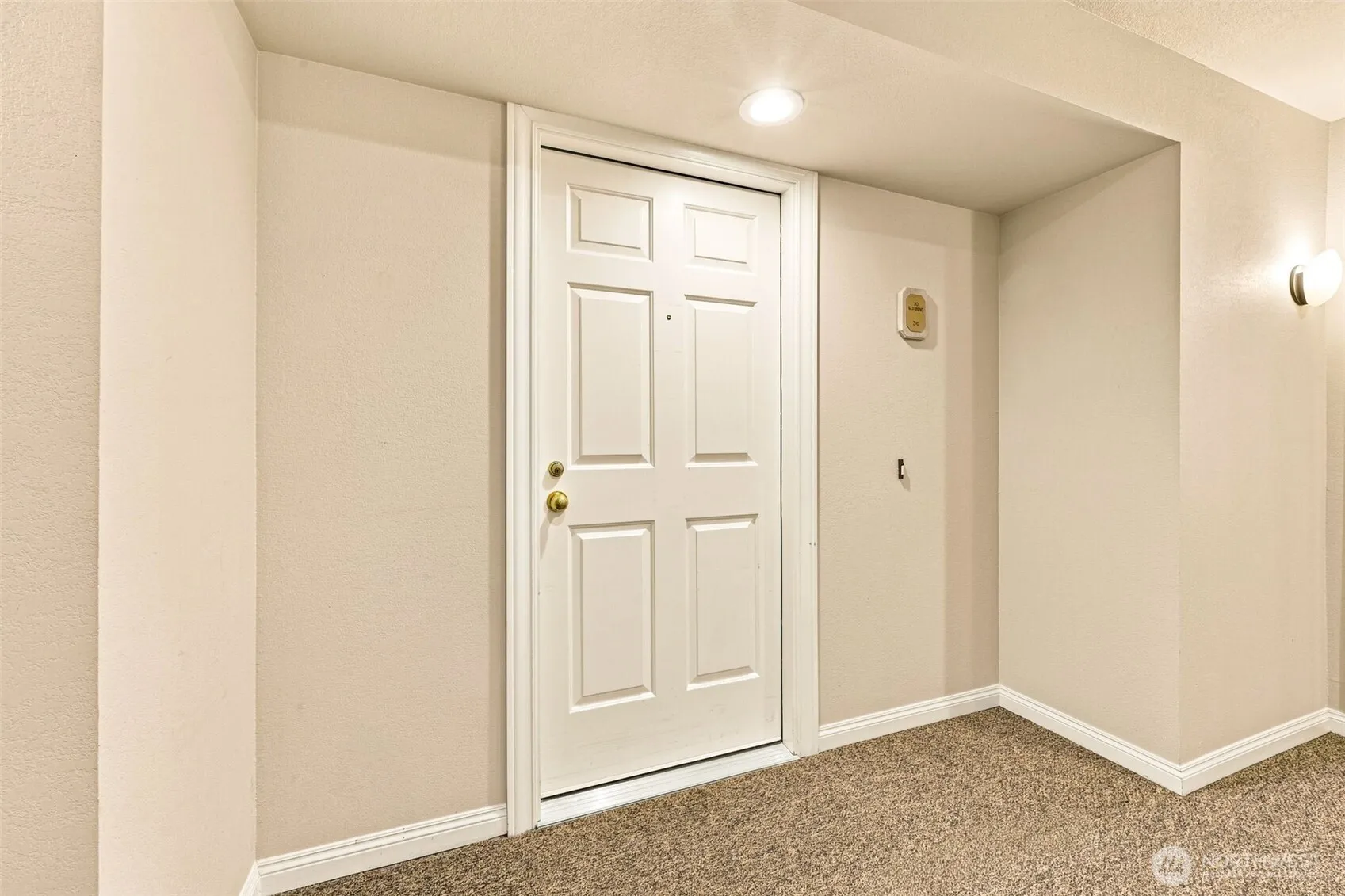 Property photo for 3941 226th Place Se #310, Issaquah photo 4