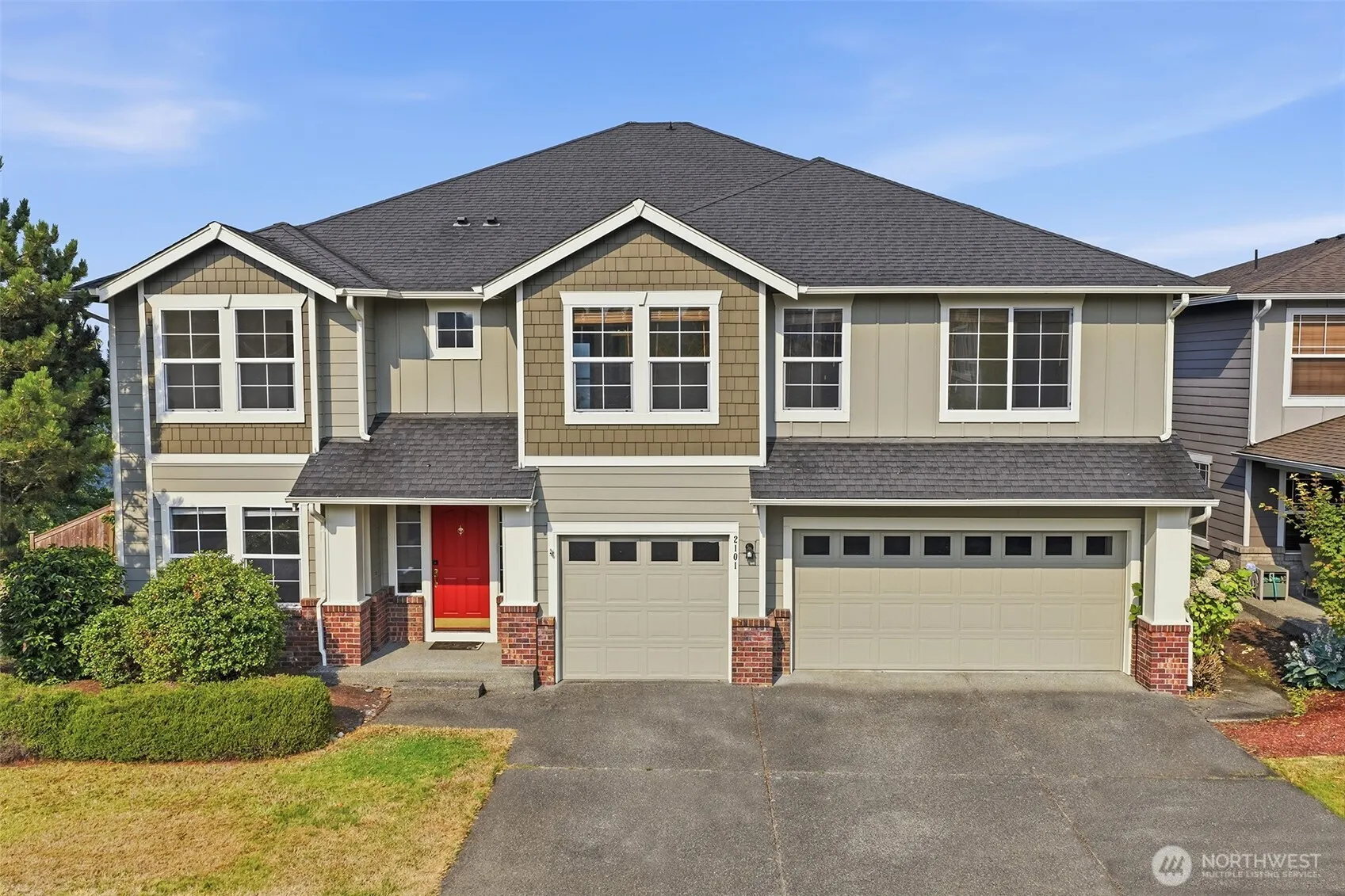 Property photo for 2101 Se 2nd Place, Renton