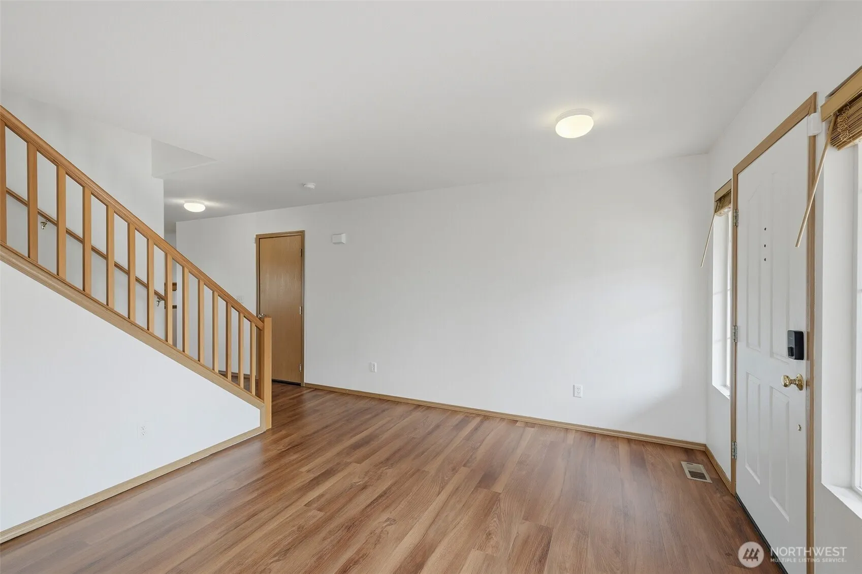 Property photo for 2101 Se 2nd Place, Renton photo 4