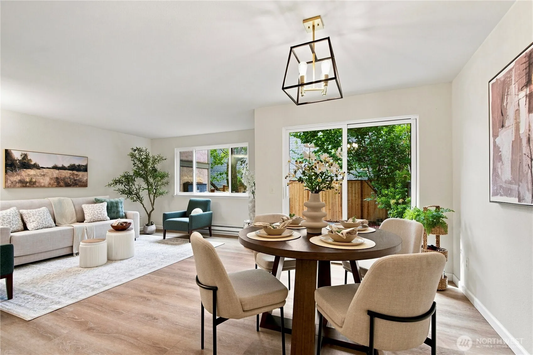 Property photo for 10017 Ne 138th Place #b4, Kirkland