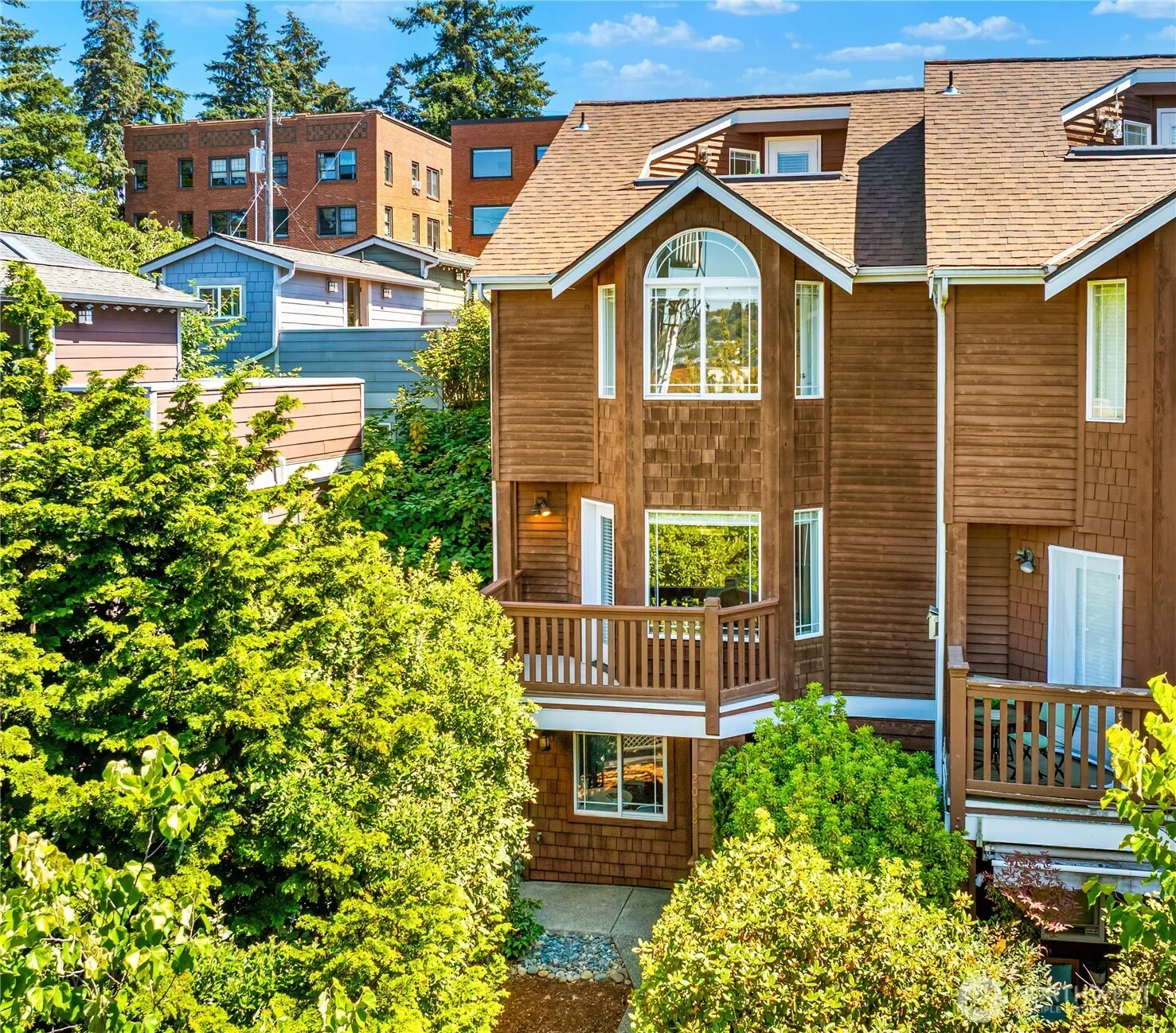 Property photo for 2038 Franklin Avenue E, Seattle
