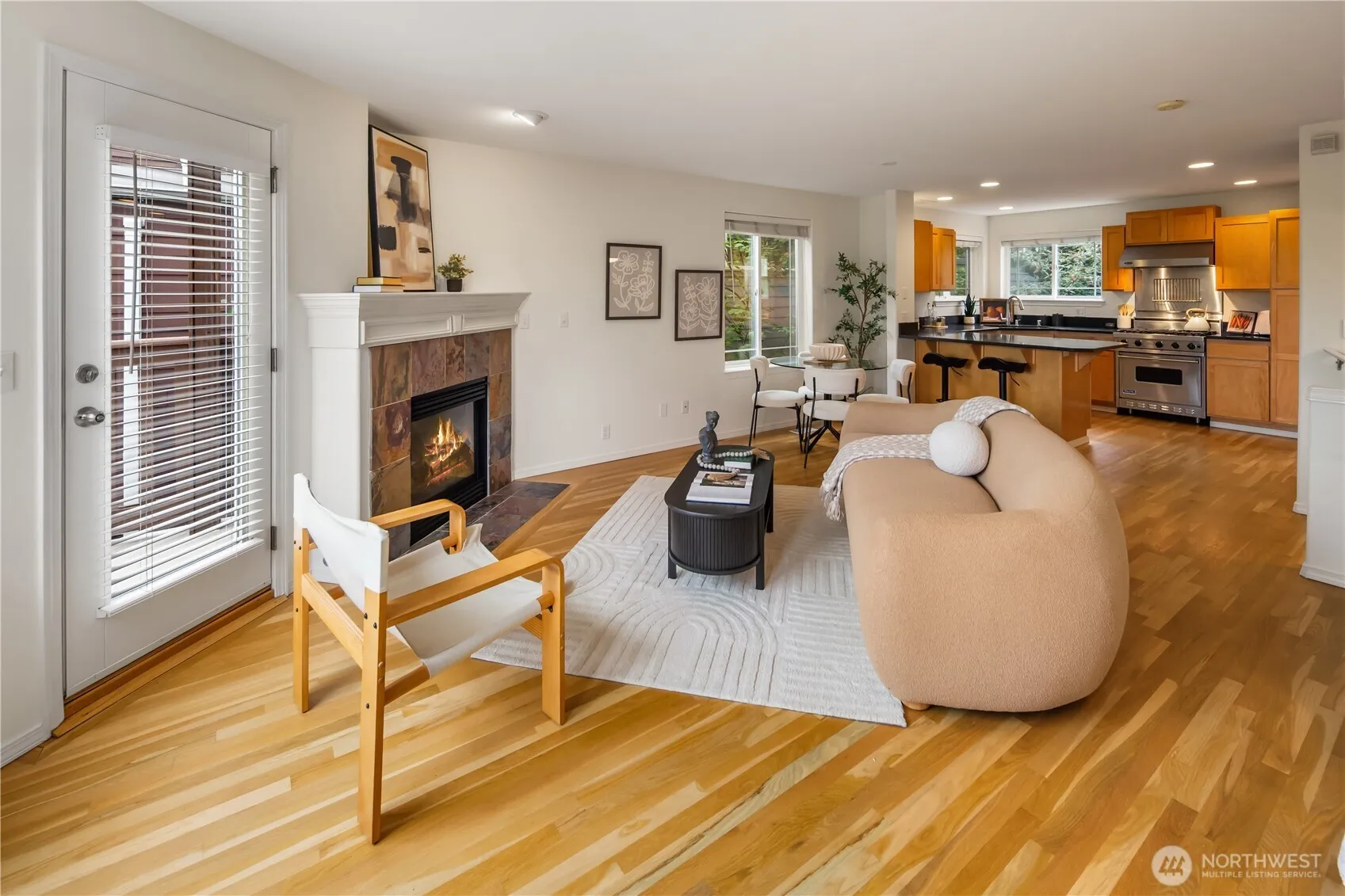 Property photo for 2038 Franklin Avenue E, Seattle photo 5