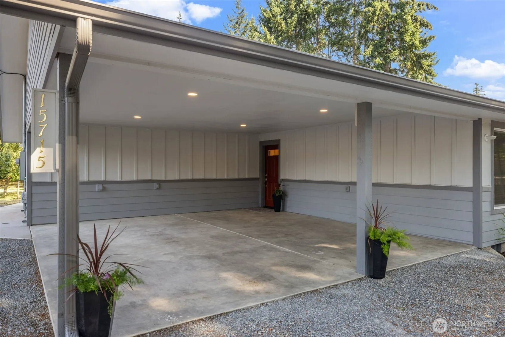 Property photo for 15715 5th, Tacoma photo 2