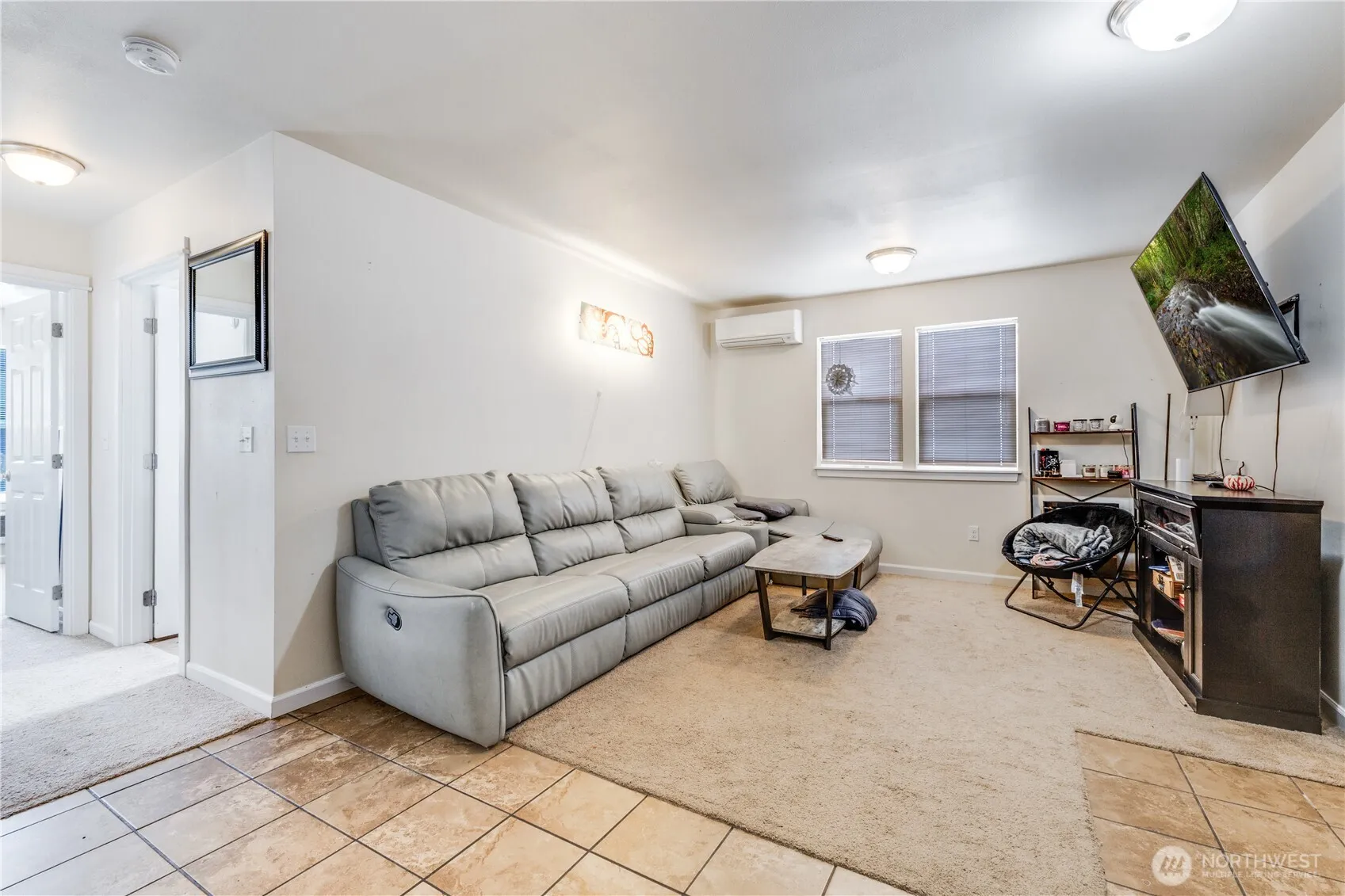 Property photo for 8921 Commercial Street Sw, Lakewood photo 4