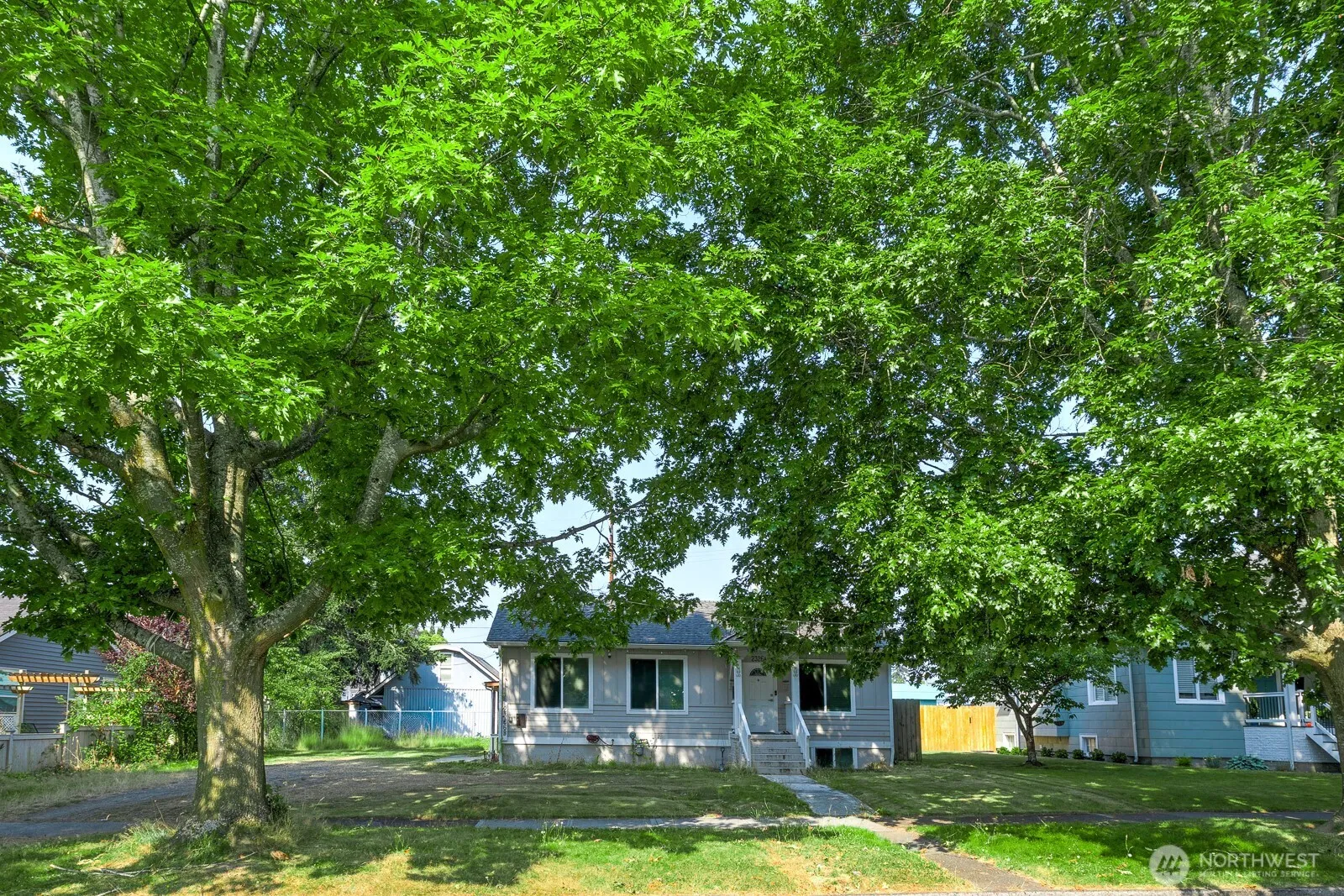 Property photo for 2326 Mcdougall Avenue, Everett photo 2