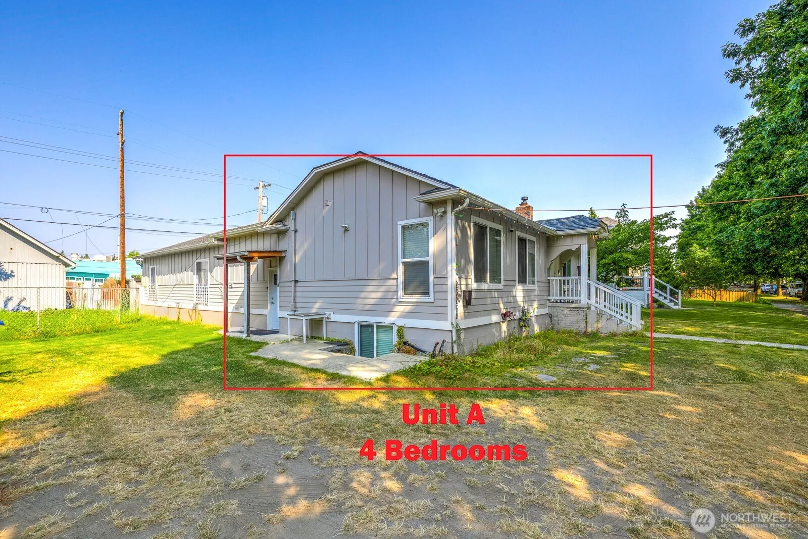 Property photo for 2326 Mcdougall Avenue, Everett photo 3