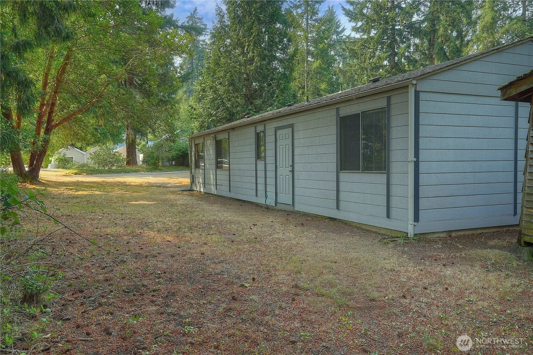 Property photo for 1602 Groves Avenue Nw, Olympia photo 2