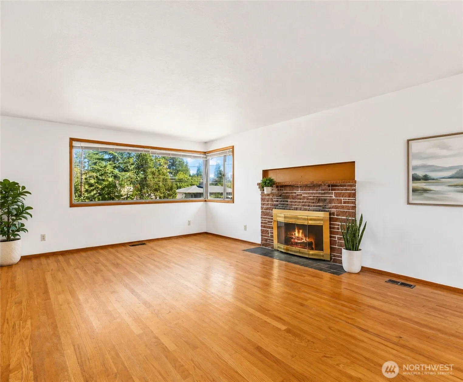 Property photo for 11549 N Park Avenue N, Seattle photo 5