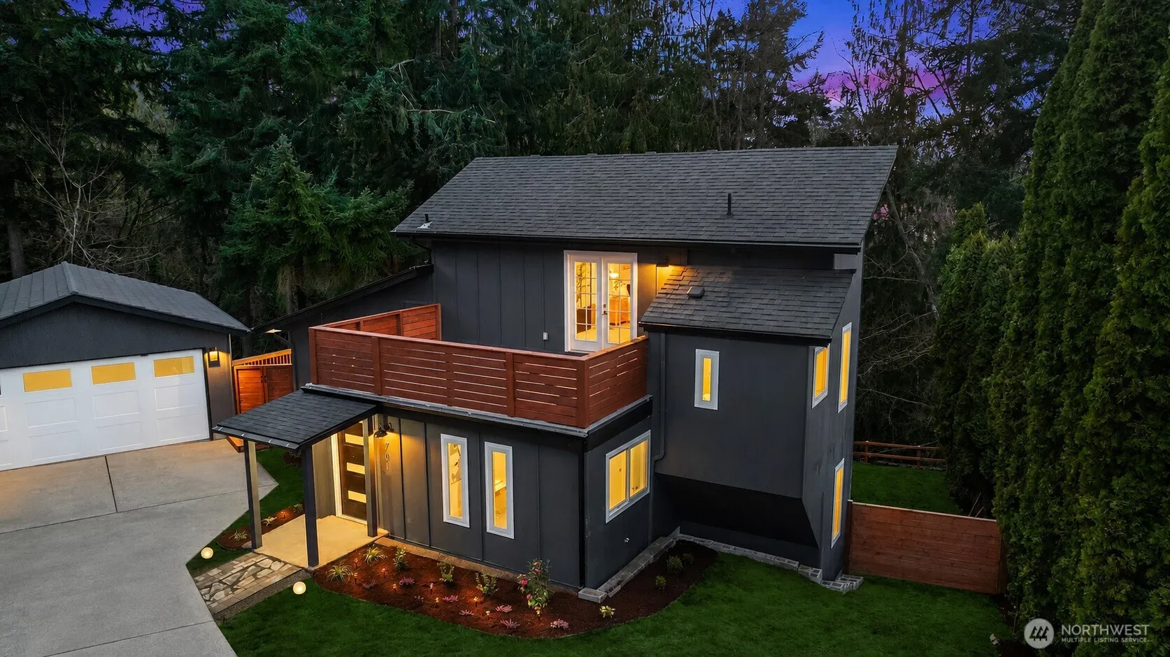 Property photo for 701 10th Street, Mukilteo photo 2
