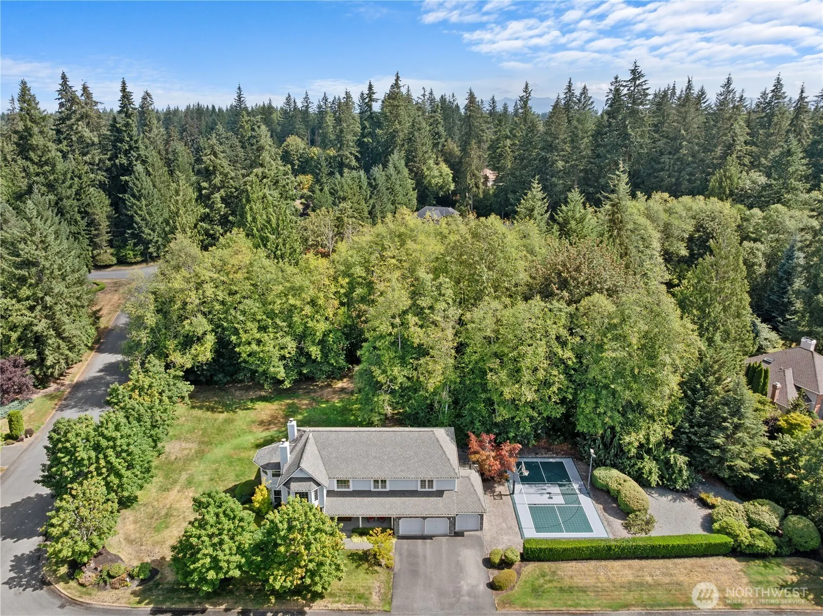 Property photo for 7732 234th Place Ne, Redmond photo 2