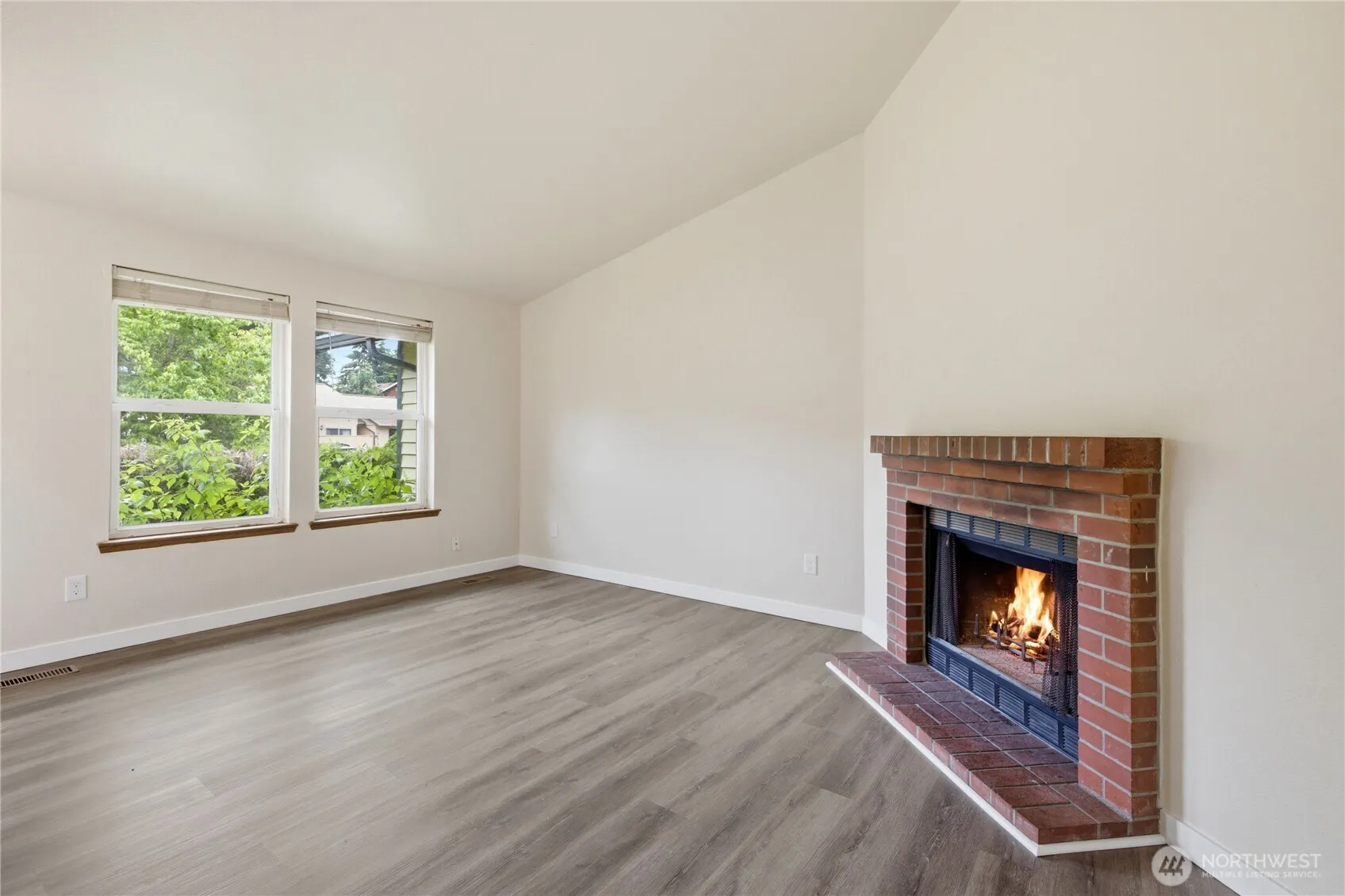 Property photo for 35311 19th Avenue Sw, Federal Way photo 5