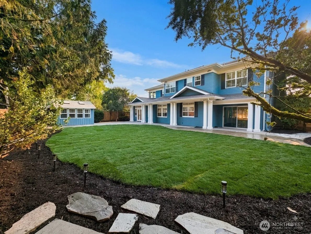 Property photo for 6030 Ann Arbor Avenue Ne, Seattle