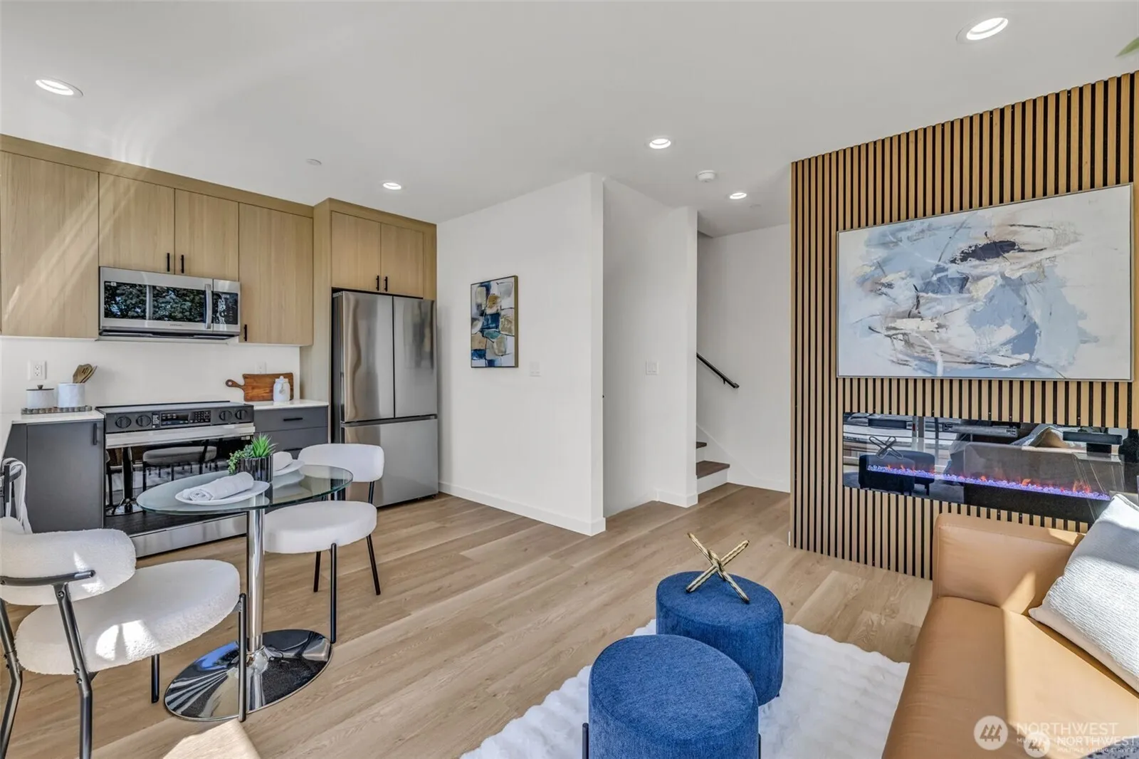 Property photo for 4404 S Othello Street #c, Seattle photo 5