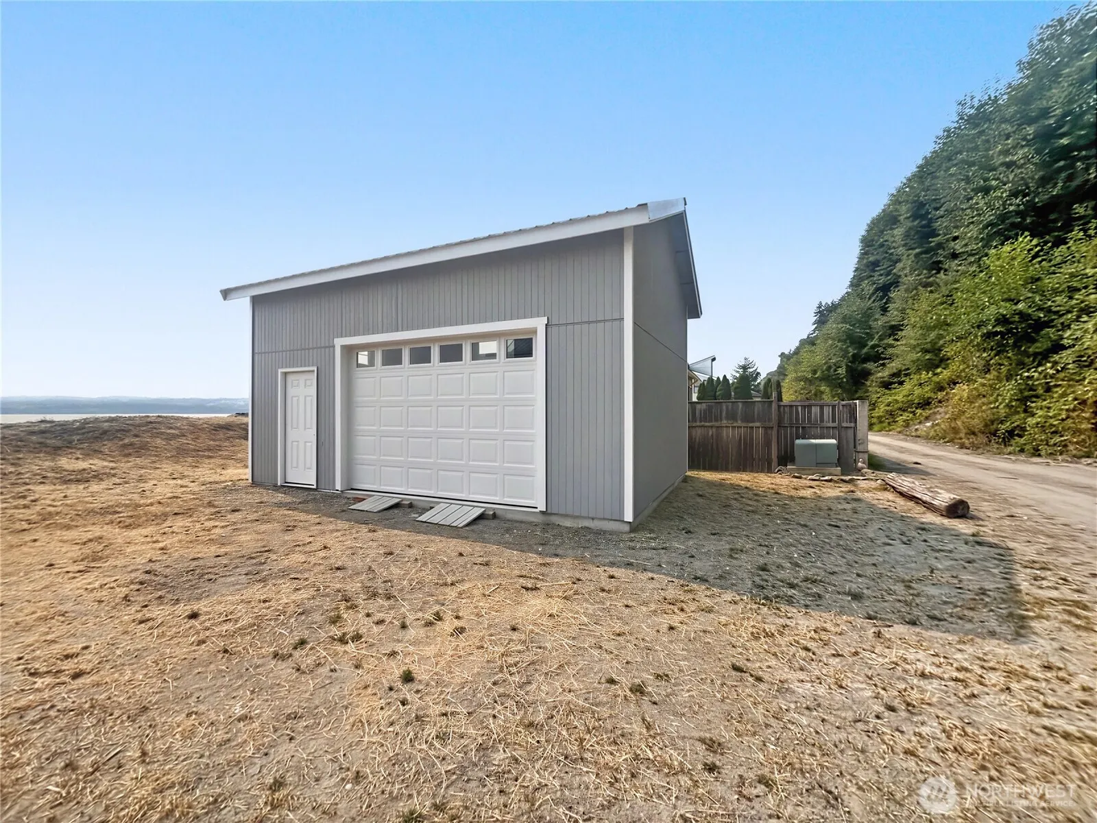 Property photo for 41 H S Beach Way, Hat Island photo 2